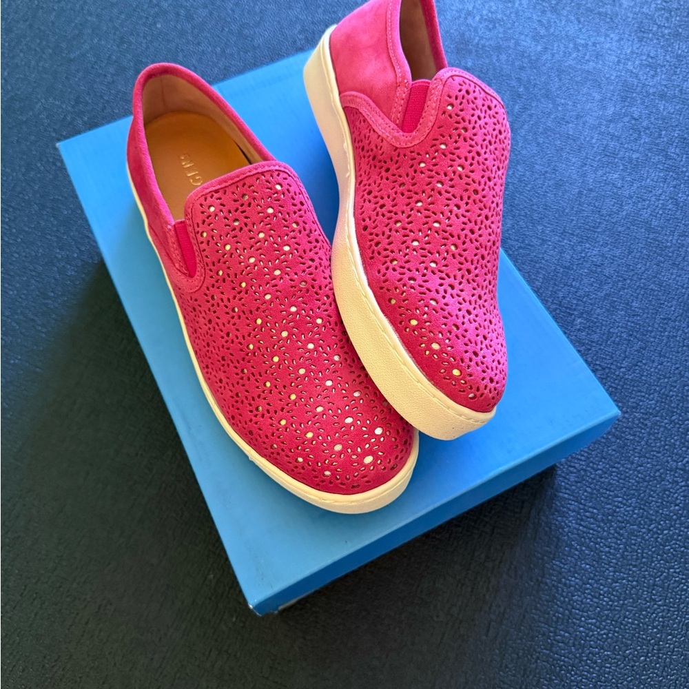 Jack Rogers Pink Slip-On Ronnie Sneakers